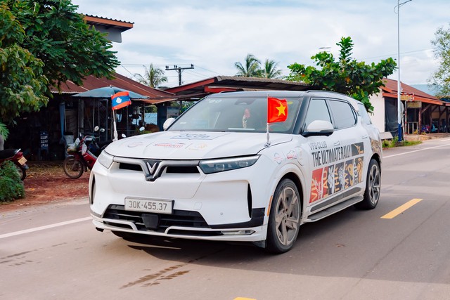 Đoàn xe VinFast VF 9 “phượt” Đông Nam Á: Xe điện Việt tự tin băng đèo, vượt đường đá hộc, thẳng tiến Thái Lan - Ảnh 4.