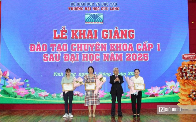 Gắn kết đào tạo nguồn lực y tế phục vụ cho tỉnh Vĩnh Long - Ảnh 1.
