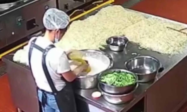 Đầu bếp thêm "chất lạ" vào thức ăn khiến 200 trẻ mẫu giáo nhiễm độc chì - Ảnh 1.