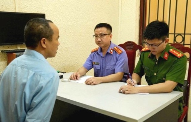 Hà Nội: Khởi tố 5 bị can trong vụ giết mổ, buôn bán thịt lợn chết, lợn bệnh- Ảnh 1. Hà Nội: Khởi tố 5 bị can trong vụ giết mổ, buôn bán thịt lợn chết, lợn bệnh- Ảnh 1.