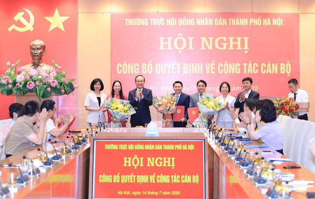 Ông Đỗ Văn Trường làm Chánh Văn phòng HĐND Thành phố Hà Nội- Ảnh 3. Ông Đỗ Văn Trường làm Chánh Văn phòng HĐND Thành phố Hà Nội- Ảnh 3.