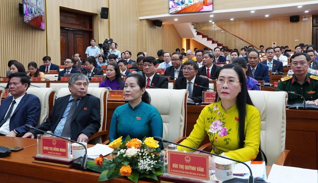 HĐND tỉnh Quảng Ngãi khai mạc Kỳ họp thứ 2: Quyết nghị nhiều vấn đề quan trọng cho 6 tháng cuối năm- Ảnh 3. HĐND tỉnh Quảng Ngãi khai mạc Kỳ họp thứ 2: Quyết nghị nhiều vấn đề quan trọng cho 6 tháng cuối năm- Ảnh 3.