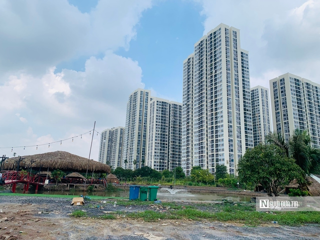 HoREA: Thị trường bất động sản Tp.Hồ Chí Minh mất cân bằng, như "kim tự tháp" bị lộn ngược đầu- Ảnh 2. HoREA: Thị trường bất động sản Tp.Hồ Chí Minh mất cân bằng, như "kim tự tháp" bị lộn ngược đầu- Ảnh 2.