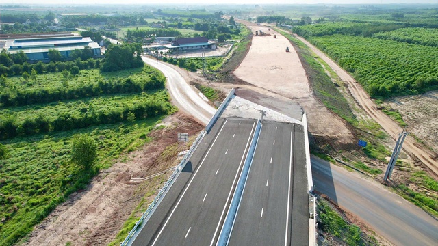 Đồng Nai: Đẩy nhanh việc giải phóng mặt bằng các dự án trọng điểm- Ảnh 3. Đồng Nai: Đẩy nhanh việc giải phóng mặt bằng các dự án trọng điểm- Ảnh 3.