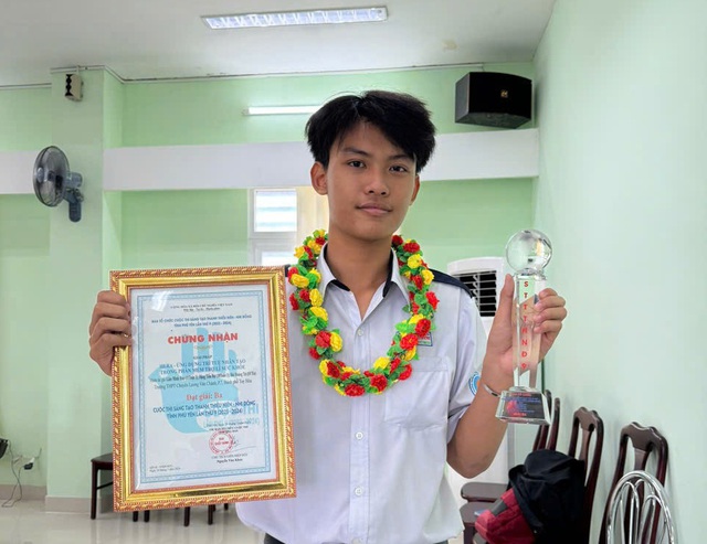 Á khoa khối A00 toàn quốc bật mí bí quyết đạt điểm 10 môn Toán trong kỳ thi tốt nghiệp THPT - Ảnh 2.