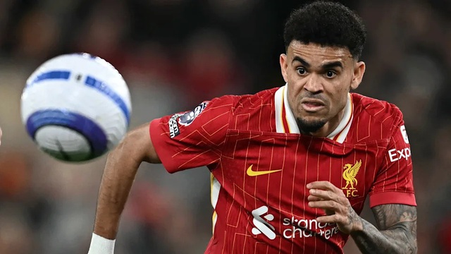 Ronaldo thuyết phục ngôi sao của Liverpool gia nhập Al-Nassr - Ảnh 1. Ronaldo thuyết phục ngôi sao của Liverpool gia nhập Al-Nassr - Ảnh 1.