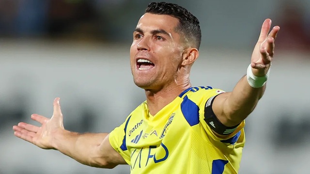 Ronaldo thuyết phục ngôi sao của Liverpool gia nhập Al-Nassr - Ảnh 3. Ronaldo thuyết phục ngôi sao của Liverpool gia nhập Al-Nassr - Ảnh 2.