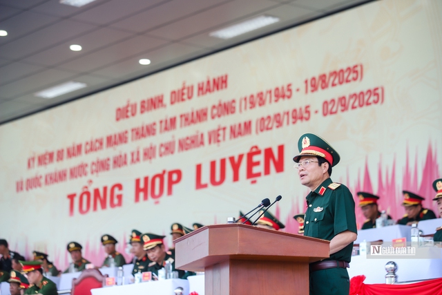 Đại tướng Nguyễn Tân Cương: Khi huấn luyện mệt mỏi phải nhớ đến sự mong chờ của nhân dân- Ảnh 4.
