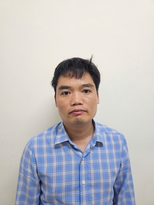 Lời khai ban đầu của tài xế ô tô gây tai nạn liên hoàn ở Dương Nội - Ảnh 1.