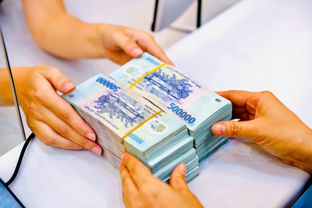 Đề xuất tăng lương tối thiểu vùng từ 250.000 đồng - 350.000 đồng/tháng - Ảnh 2.