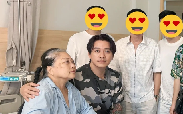 Ca sĩ Tuấn Hưng xuống tóc vì lí do gây xúc động- Ảnh 3. Ca sĩ Tuấn Hưng xuống tóc vì lí do gây xúc động- Ảnh 3.