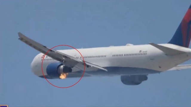 Video gây sốc: Máy bay chở khách bốc cháy trên bầu trời sau khi cất cánh- Ảnh 1.