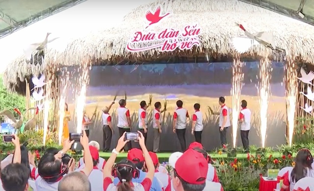 Tràm Chim: Bức tranh sinh thái đặc sắc và hành trình giữ rừng, gọi Sếu về nơi cũ - Ảnh 2.