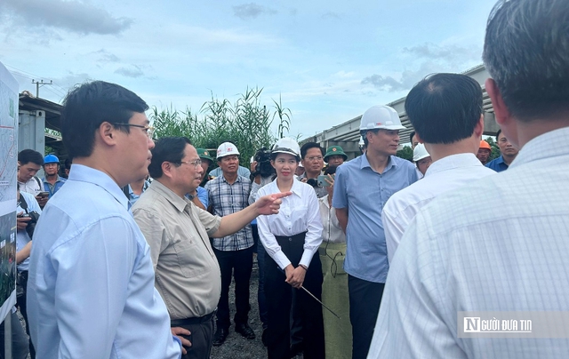 Thủ tướng Phạm Minh Chính: Đổi mới hành chính, không để người dân gặp khó- Ảnh 3.