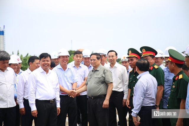 Thủ tướng Phạm Minh Chính: Đổi mới hành chính, không để người dân gặp khó- Ảnh 4.