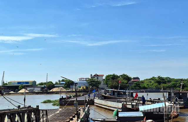 Ninh Bình: Dừng hoạt động cầu phao Ninh Cường để chủ động phòng, chống bão số 3 - Ảnh 1.
