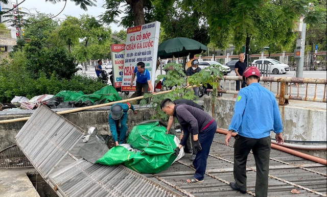 Nghệ An đã có thiệt hại, kích hoạt phương án phòng chống, ứng phó bão số 3 - Ảnh 3.