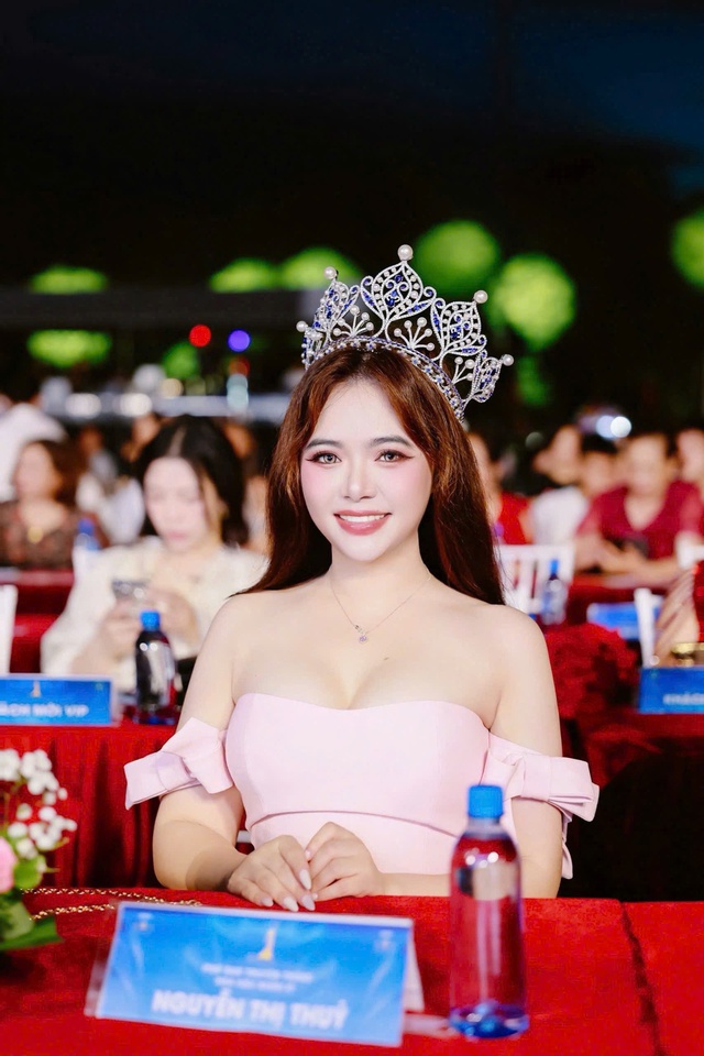 Hoa hậu nhân ái Michelle Thủy Nguyễn: Tôi cảm nhận sâu sắc trách nhiệm lan tỏa giá trị tích cực của Thương hiệu Việt đến cộng đồng- Ảnh 3. Hoa hậu nhân ái Michelle Thủy Nguyễn: Tôi cảm nhận sâu sắc trách nhiệm lan tỏa giá trị tích cực của Thương hiệu Việt đến cộng đồng- Ảnh 3.