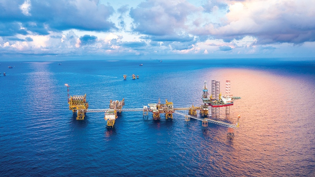 Chào mừng Đại hội đại biểu Đảng bộ Petrovietnam lần thứ IV, nhiệm kỳ 2025-2030: Từ mong ước của Người đến tầm vóc Petrovietnam - Ảnh 2.