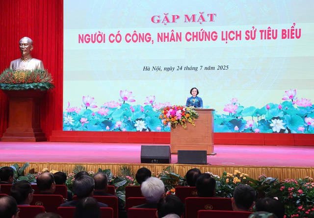 "Những người không ai nhớ mặt, đặt tên đã làm nên đất nước" - Ảnh 3.