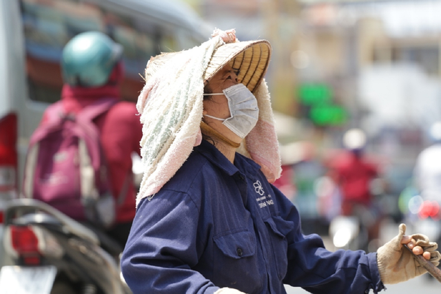Dự báo thời tiết ngày 28/7: Miền Bắc sắp nắng nóng, oi bức, kéo dài gần 1 tuần- Ảnh 1. Dự báo thời tiết ngày 28/7: Miền Bắc sắp nắng nóng, oi bức, kéo dài gần 1 tuần- Ảnh 1.
