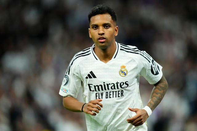Rodrygo có thể là siêu sao Brazil đầu tiên chơi ở Anh - Ảnh 2. Rodrygo có thể là siêu sao Brazil đầu tiên chơi ở Anh - Ảnh 2.
