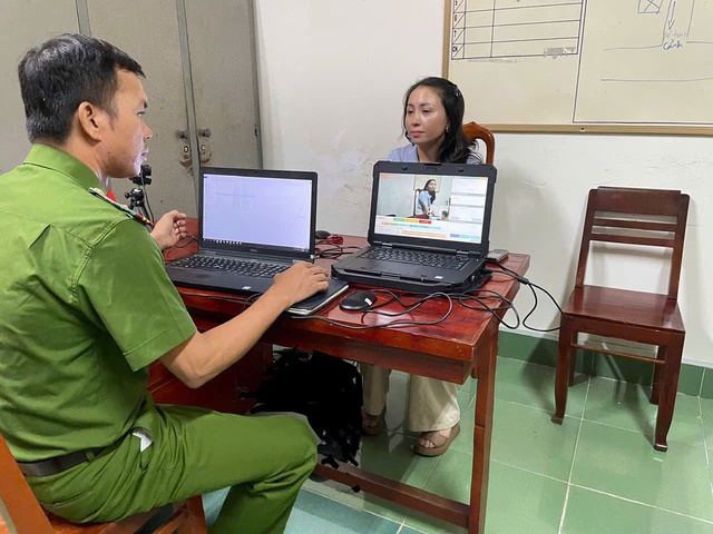 Nữ quái "nổ" có quan hệ với ngân hàng, vay tiền đáo hạn rồi chiếm đạt hàng chục tỷ đồng- Ảnh 2. Nữ quái "nổ" có quan hệ với ngân hàng, vay tiền đáo hạn rồi chiếm đạt hàng chục tỷ đồng- Ảnh 2.