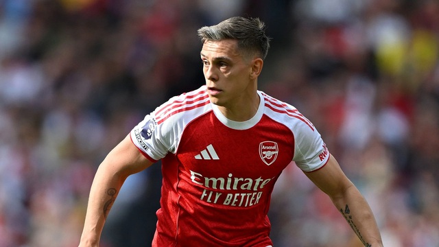 Arsenal gặp rắc rối khi tiền đạo chủ chốt từ chối ký hợp đồng mới - Ảnh 1.