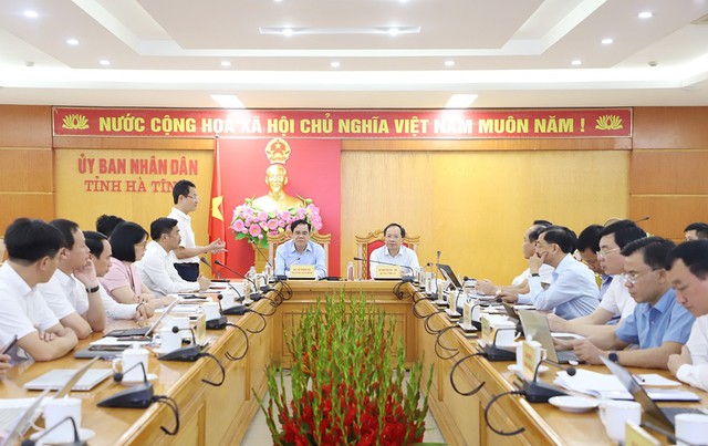 Hà Tĩnh: Đảm bảo cấp điện để tăng tốc phát triển khu công nghiệp, dự án trọng điểm - Ảnh 4.
