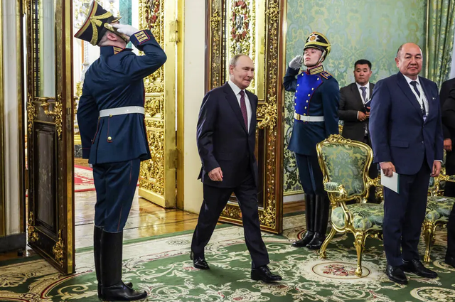 Điện Kremlin nói về khả năng ông Putin và ông Trump gặp nhau trong bối cảnh mới - Ảnh 1.