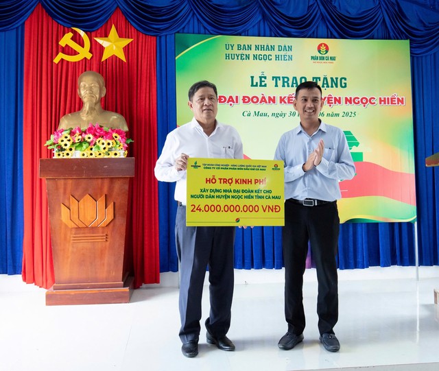 PVCFC chung tay cùng Cà Mau xây dựng nông thôn mới: Xóa nhà tạm, thắp sáng miền quê - Ảnh 1. PVCFC chung tay cùng Cà Mau xây dựng nông thôn mới: Xóa nhà tạm, thắp sáng miền quê - Ảnh 1.