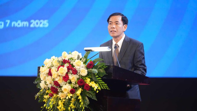 Phó Thủ tướng Nguyễn Hoà Bình phát động toàn quốc Ngày toàn dân phòng, chống mua bán người 30/7- Ảnh 1. Phó Thủ tướng Nguyễn Hoà Bình phát động toàn quốc Ngày toàn dân phòng, chống mua bán người 30/7- Ảnh 1.