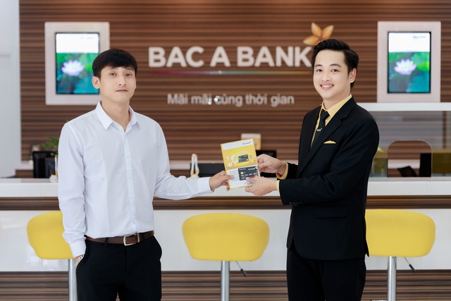 BAC A BANK miễn phí thường niên trọn đời cho chủ thẻ tín dụng - Ảnh 1. BAC A BANK miễn phí thường niên trọn đời cho chủ thẻ tín dụng - Ảnh 1.