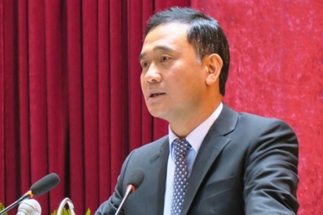 Tiết lộ bất ngờ về "con bạc khát nước" đường dây đánh bạc King Club- Ảnh 2. Tiết lộ bất ngờ về "con bạc khát nước" đường dây đánh bạc King Club- Ảnh 2.