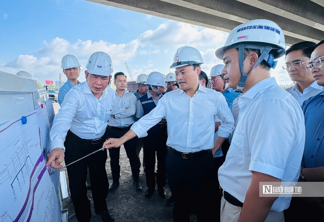 Tp.HCM mở đường tạm kết nối cầu Nhơn Trạch, khơi thông các tuyến huyết mạch- Ảnh 1. Tp.HCM mở đường tạm kết nối cầu Nhơn Trạch, khơi thông các tuyến huyết mạch- Ảnh 1.