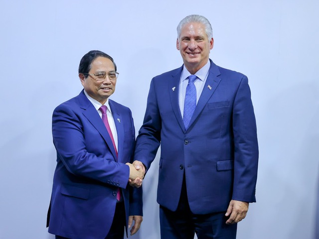 Thủ tướng Phạm Minh Chính hội kiến Bí thư thứ nhất, Chủ tịch nước Cuba- Ảnh 1. Thủ tướng Phạm Minh Chính hội kiến Bí thư thứ nhất, Chủ tịch nước Cuba- Ảnh 1.