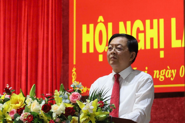 Bí thư Tỉnh ủy Gia Lai: Đầu tư nguồn lực xây dựng hệ thống thủy lợi, giải bài toán nước tưới cho sản xuất- Ảnh 1. Bí thư Tỉnh ủy Gia Lai: Đầu tư nguồn lực xây dựng hệ thống thủy lợi, giải bài toán nước tưới cho sản xuất- Ảnh 1.