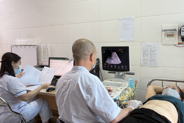 Các cơ sở y tế Hà Nội đổi mới để "giữ chân" người bệnh- Ảnh 2. Các cơ sở y tế Hà Nội đổi mới để "giữ chân" người bệnh- Ảnh 2.