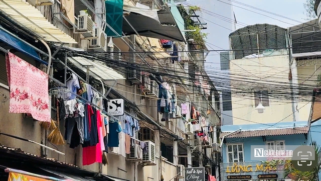 “Chuồng cọp” giăng kín ban công, rào chắn sinh mạng trong những giây phút sinh tử- Ảnh 3. “Chuồng cọp” giăng kín ban công, rào chắn sinh mạng trong những giây phút sinh tử- Ảnh 3.
