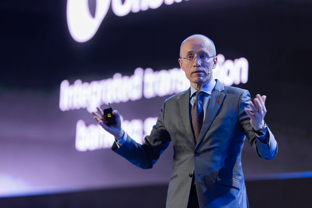 Tỷ phú Nguyễn Thị Phương Thảo: "Năng lực sáng tạo của doanh nghiệp tư nhân Việt là không giới hạn"- Ảnh 3. Tỷ phú Nguyễn Thị Phương Thảo: "Năng lực sáng tạo của doanh nghiệp tư nhân Việt là không giới hạn"- Ảnh 3.