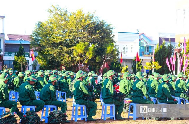 4 trường hợp được đăng ký nghĩa vụ quân sự trực tuyến, ai cũng nên biết- Ảnh 1. 4 trường hợp được đăng ký nghĩa vụ quân sự trực tuyến, ai cũng nên biết- Ảnh 1.