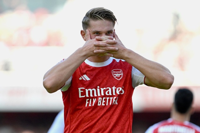 Hai tiền đạo cùng "nổ súng", Arsenal gửi lời cảnh báo đến Man Utd- Ảnh 1.