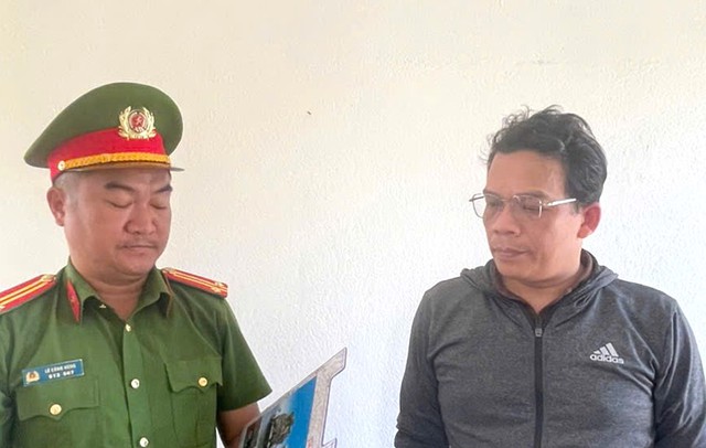 Bắt kẻ lừa gần 1 tỷ đồng bằng chiêu “chạy giấy tờ” đất- Ảnh 1. Bắt kẻ lừa gần 1 tỷ đồng bằng chiêu “chạy giấy tờ” đất- Ảnh 1.