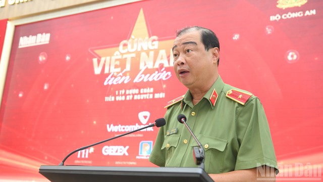 “Cùng Việt Nam tiến bước”: Lan tỏa những giá trị chưa từng có tiền lệ- Ảnh 4.
