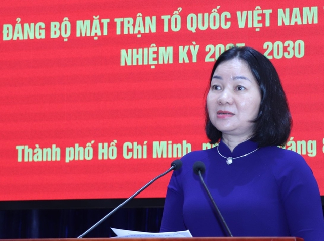 Bà Trương Thị Bích Hạnh làm Bí thư Đảng ủy MTTQVN Tp.HCM - Ảnh 1.