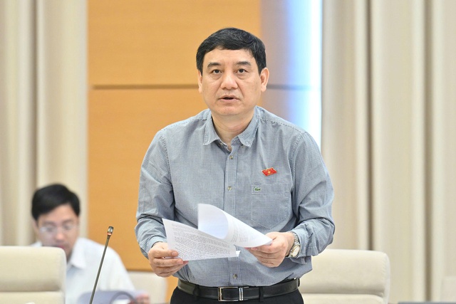 Trao quyền tự chủ cho cơ sở giáo dục đại học nhưng cần rõ cơ chế giám sát, tránh lạm dụng - Ảnh 2.