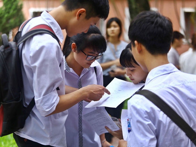 Bản tin 14/8: Một thí sinh tăng vọt 7,65 điểm sau phúc khảo thi tốt nghiệp - Ảnh 1.