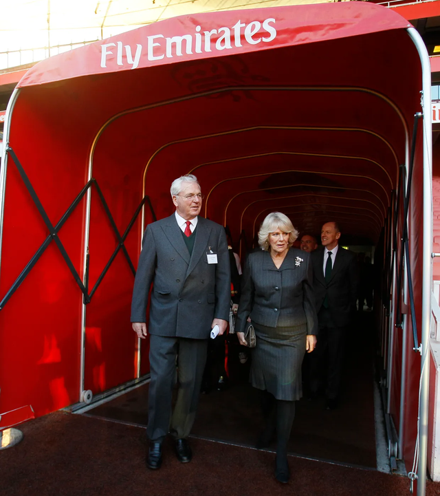 Arsenal bất ngờ lột bỏ chi tiết này tại sân Emirates, tạo áp lực lên đối thủ- Ảnh 1. Arsenal bất ngờ lột bỏ chi tiết này tại sân Emirates, tạo áp lực lên đối thủ- Ảnh 1.
