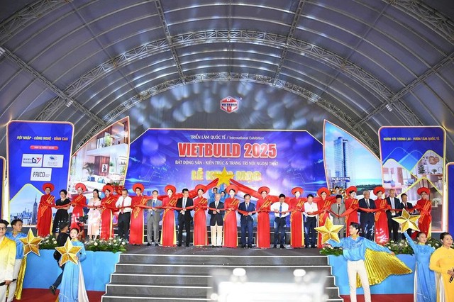 Đại Cát giới thiệu sơn gỗ Ý Borma Wachs tại Vietbuild TP.HCM 2025 - Ảnh 1.