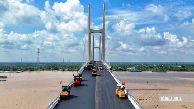 Toàn cảnh cây cầu hơn 6.800 tỷ đồng trước giờ khánh thành: Điểm nhấn hạ tầng giao thông miền Tây- Ảnh 4.